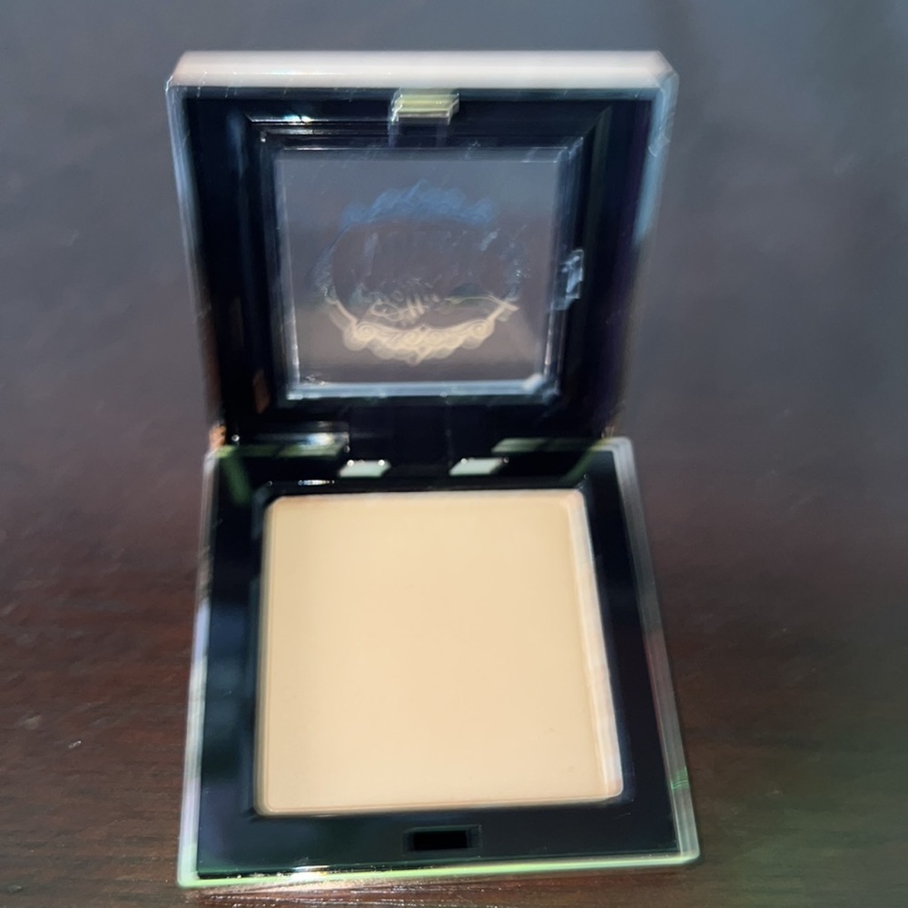 Matte Bronzing Powder - Picture 3 of 3